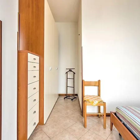 Climb, Cruise & Dine Como, Cleaning Included Διαμέρισμα